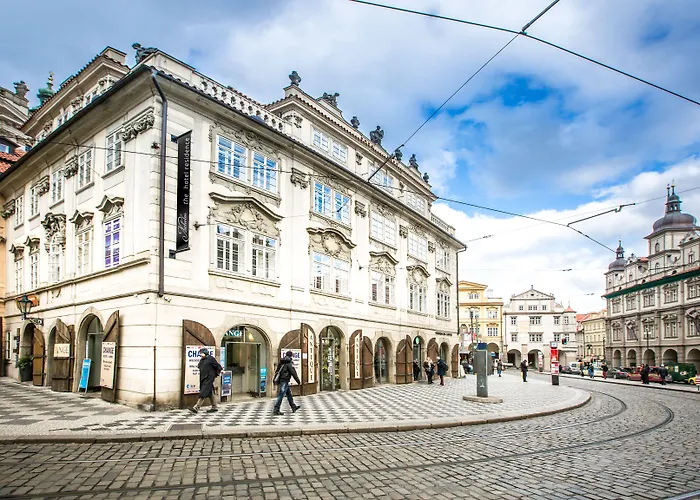 Miss Sophie's Charles Bridge 4*