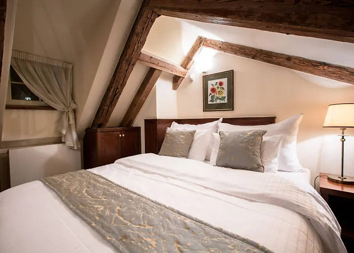 Miss Sophie's Charles Bridge Hotel