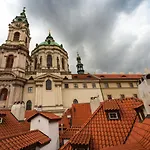 Miss Sophie's Charles Bridge 4*