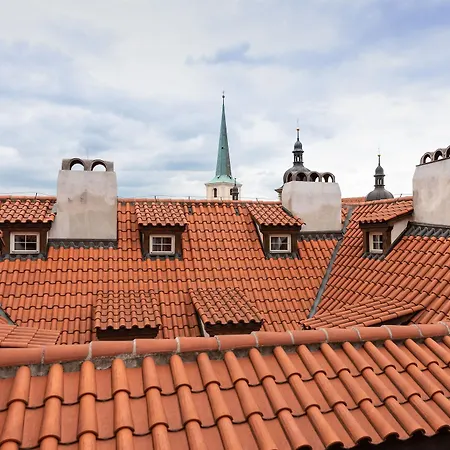 Miss Sophie's Charles Bridge 4* Prague