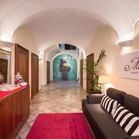 Miss Sophie's Charles Bridge 4* Prague