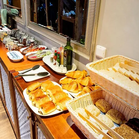 Miss Sophie's Charles Bridge Hotel