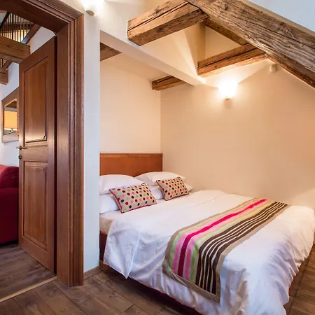 Hotel Miss Sophie's Charles Bridge Prague