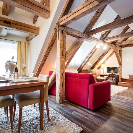 Miss Sophie's Charles Bridge 호텔 4*