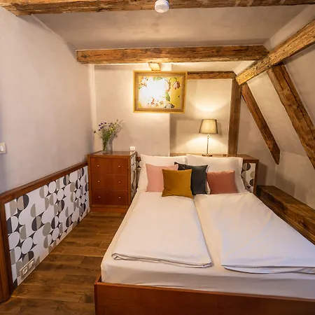 Miss Sophie's Charles Bridge Hotel 4*