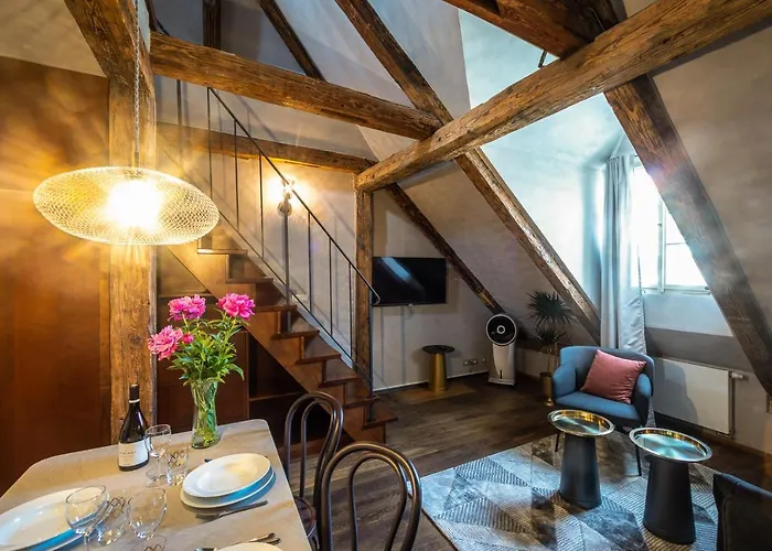 Hotel Miss Sophie's Charles Bridge 4*