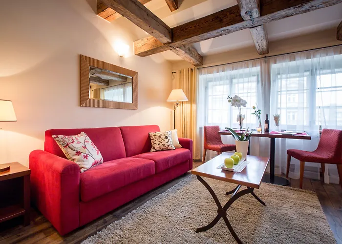 Miss Sophie's Charles Bridge 4*