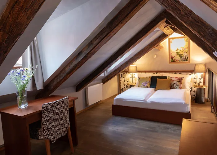 Hotel Miss Sophie's Charles Bridge